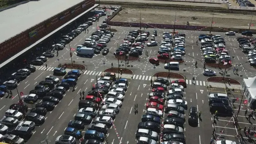 Sırbistan Kragujevac Şehrinde Otopark Ücretlerinin Kaldırıldığı Açıklandı Büyük Kolaylık