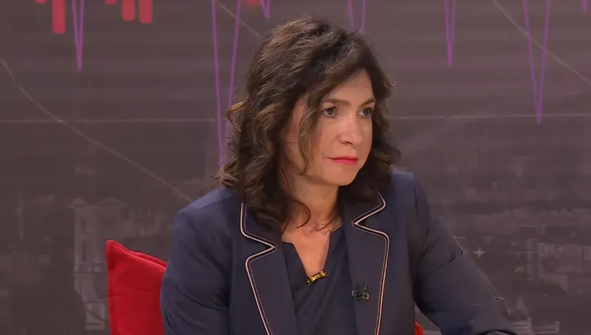 Belgrad'daki Peta Lisesi Müdür Vekili Son Gününde Dört Öğretmeni Uzaklaştırdı