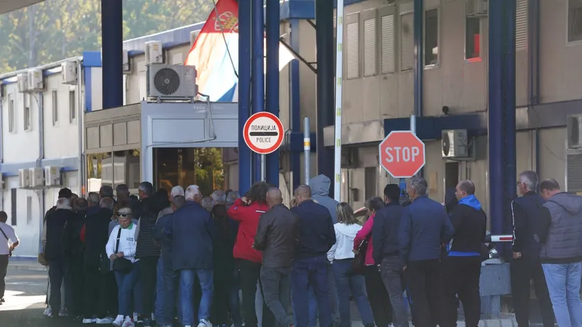 Sırbistan'dan AB'ye Seyahat Edecekler Dikkat: EES Sistemi 10 Nisan'da Kalıcılaşıyor, Uzun Kuyruklar Bekleniyor.
