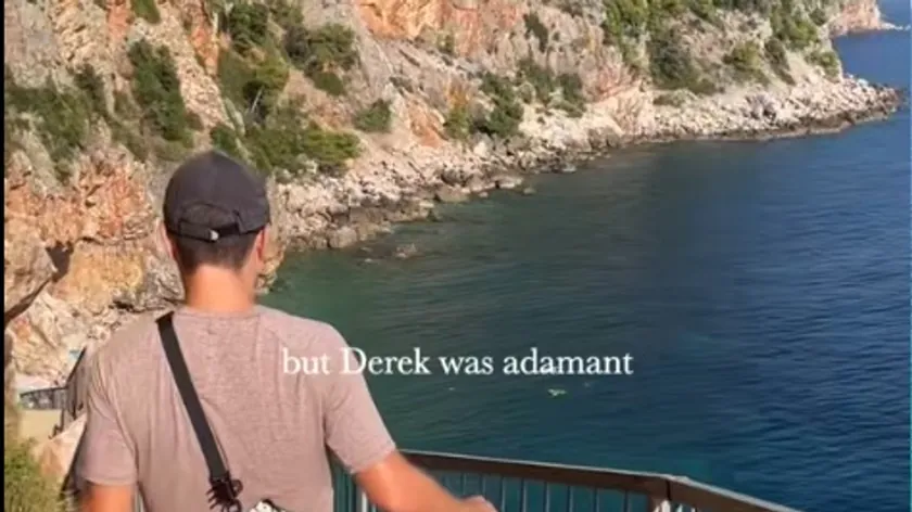 Amerikan bir kız, sevgilisiyle birlikte Hırvatistan'daki gizli bir plaja olan Pasjača'ya gitti ve orada şaşırtıcı bir manzara gördü.