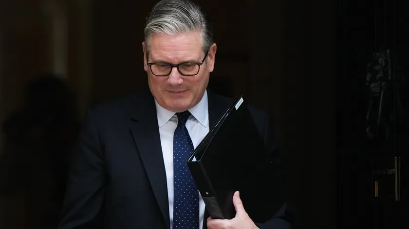 Amerika Birleşik Devletleri Başkanı Trump, İngiltere Elçisi Atamasını Kötü Tercih Olarak Belirtti