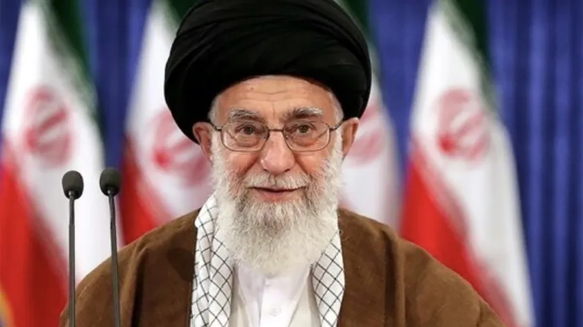 ABD Başkanı Trump İran Yüce Lideri Ayetullah Ali Hamenei'nin öldürüldüğünü doğruladı