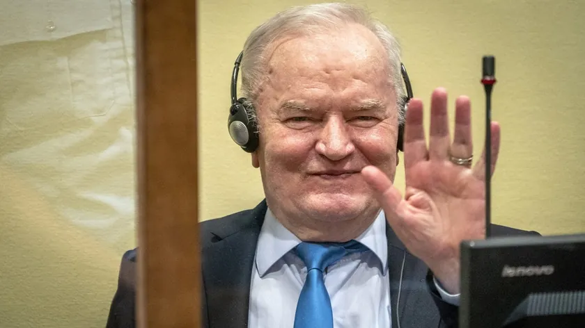 Osuđeni general Ratko Mladić veledin.