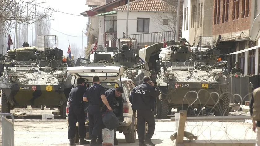 Sırp Ortodoks Kilisesi Kosova'da 2004'teki şiddet olaylarında kutsal yerlerin hedef alındığını hatırlattı