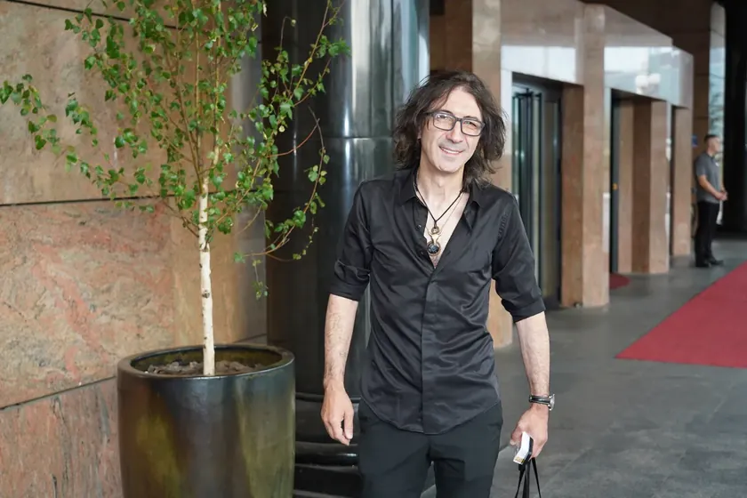 Sırbistan'da ünlü müzisyen Rale'ye acil kalp kapakçığı ameliyatı teşhisi konuldu