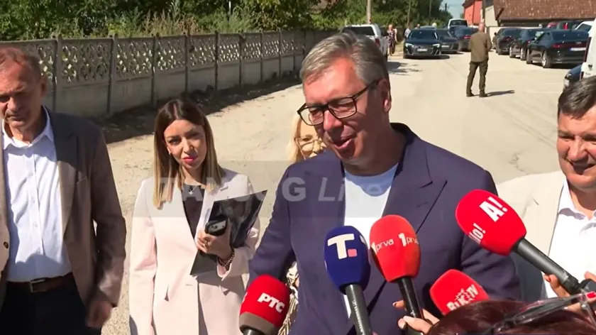 Sırbistan Cumhurbaşkanı Aleksandar Vučić, bütçe yeniden dengelenmesiyle daha fazla para yol altyapısına ayrıldığını belirtti.