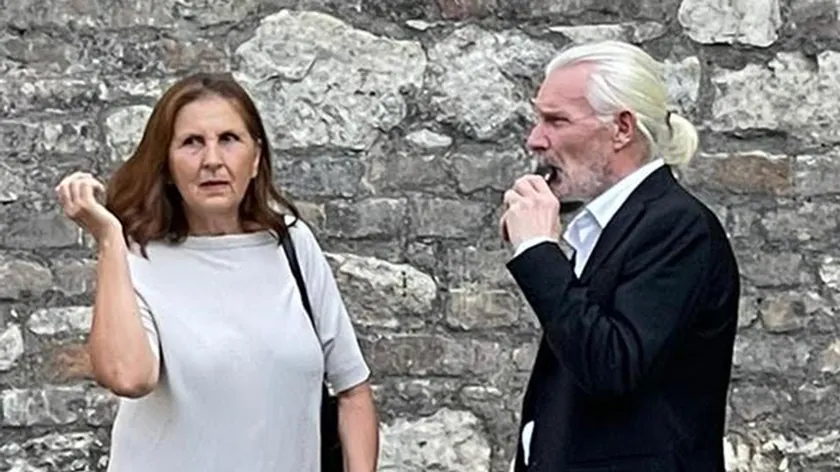 Olga Odanović ve Dragan Petrović Pele'nin komşuları hakkında konuşuyor