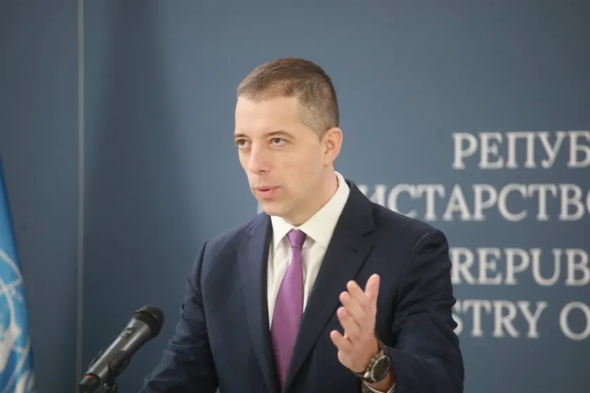 Sırbistan Büyükelçisi Đurić Washington'da Senatör Rubio ile ikili ilişkileri ele aldı