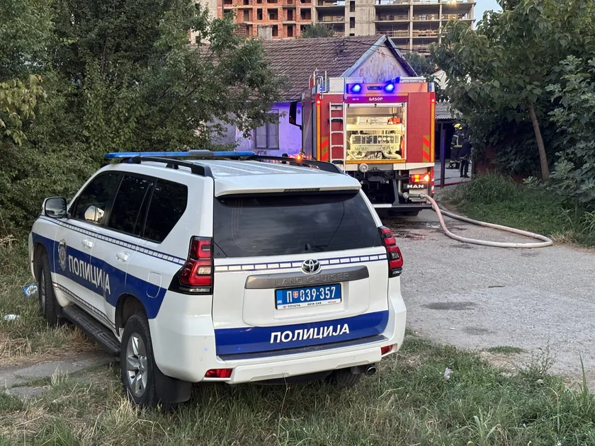 Loznica'da bir aile evinde yangın: Bir kişi yaşamını yitirdi