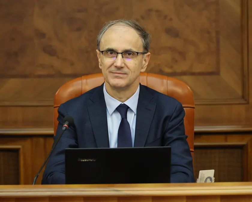 Đuro Macut'un Beşinci İşine Onay Verildi