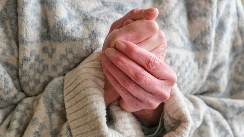 Sırbistan'dan Gelen Haberler: Sürekli Soğuk El ve Ayaklar Ne Zaman Endişe Verici?