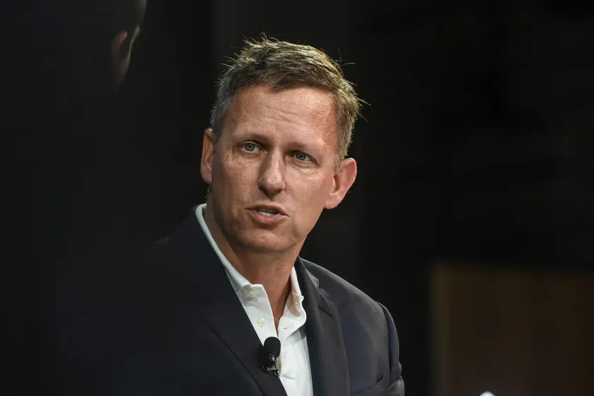 Amerikalı milyarder Peter Thiel ailesini Arjantin'e taşıyarak uzun süreli kalış sinyali verdi