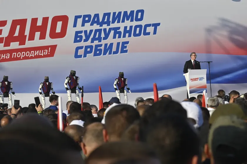 Sırbistan Cumhurbaşkanı Aleksandar Vučić emeklilere yönelik yeni ekonomik planı Pazartesi sunacak