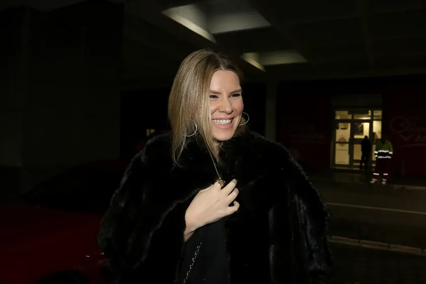 Melina Džinović ikinci kez evlendi.