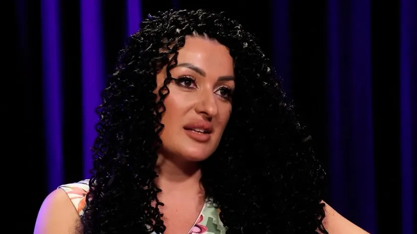 Sırbistan vatandaşı Silvia Đogani, savaş nedeniyle Dubai'den tahliye edilerek ülkesine döndü.