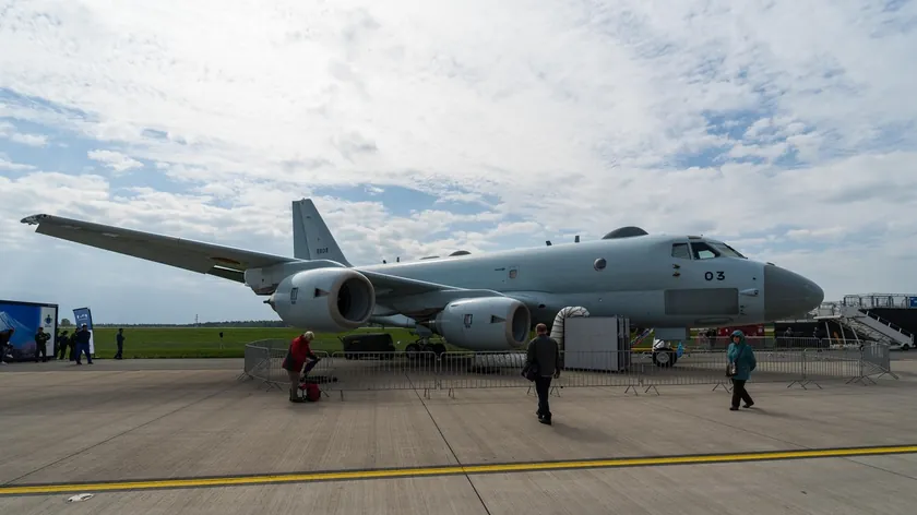 Japonya'nın yeni elektronik harp uçağı 'çirkin ördek yavrusu' ilk uçuşunu tamamladı