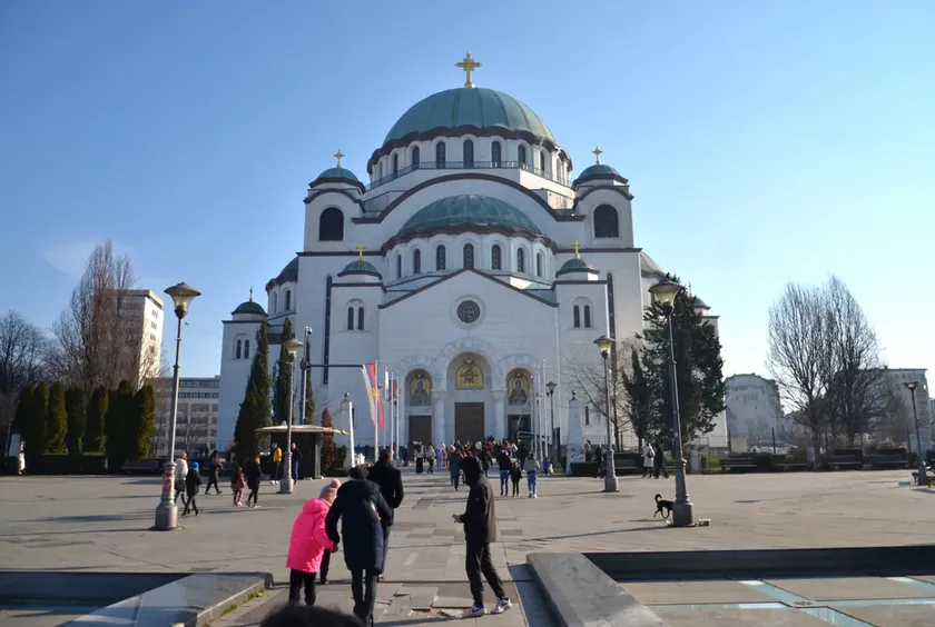 Sırbistan'da altı ağır hırsızlık olayı nedeniyle bir kişi gözaltına alındı.