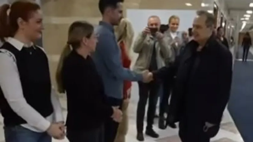 Sırbistan İçişleri Bakanı Ivica Dačić 36 Gün Hastalığın Ardından Görevine Başladı