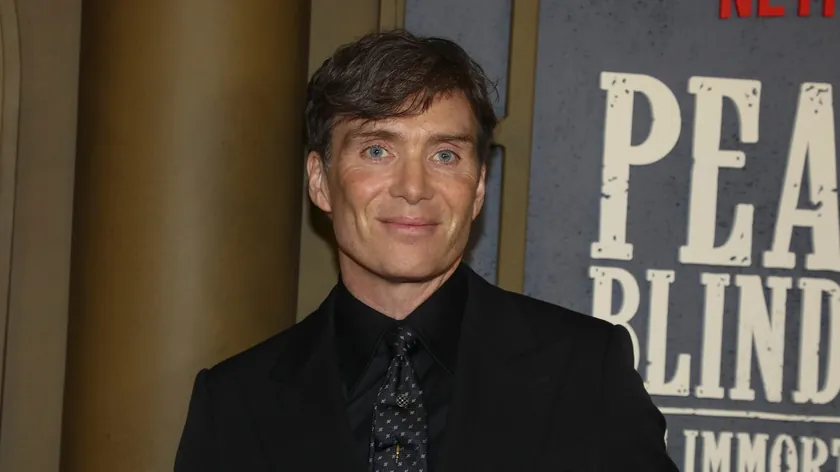 Ünlü Oyuncu Cillian Murphy Havalimanında Peaky Blinders Kurşunu Yüzünden Olay Yaşadı