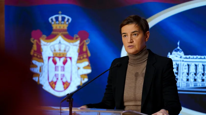Sırbistan'da Brnabić, Cumhurbaşkanı Vučić'in mafyaya savaş açan tek kişi olduğunu bildirdi.