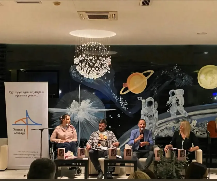 Belgrad'da şiir ve resmin buluştuğu sanat gecesi düzenlendi