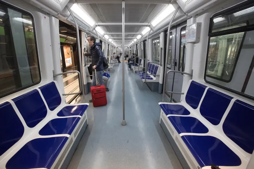 Barselona'da metro yangınında 137 kişi yaralandı.