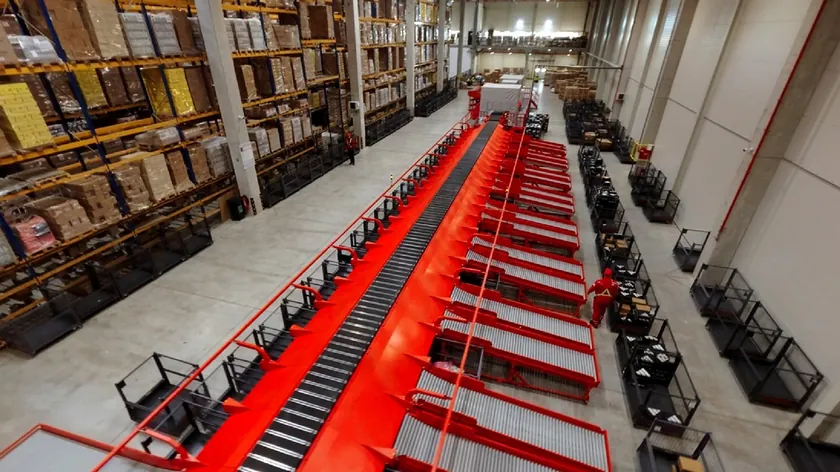 Sırbistan merkezli Transfera, Batı Balkanlar'da e-ticaret için yeni ayırma makinesi kurdu