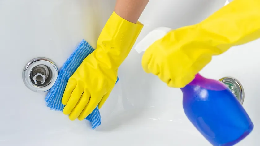 Sırbistan Kaynaklı Eski Küvetleri Evdeki Basit Malzemelerle Beyazlatma Yolları Bildirildi