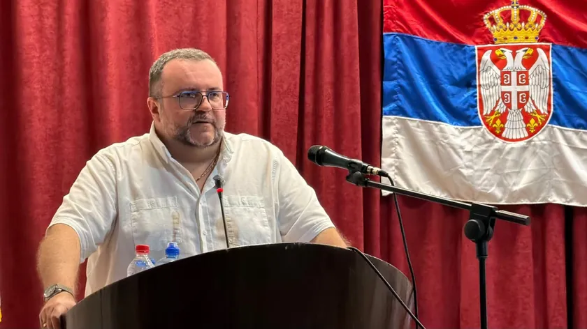 Tribuna Svrljigu'da General Vladimir ve Dr Milan Lazarević Sırbistan için savaştan bahsetti.