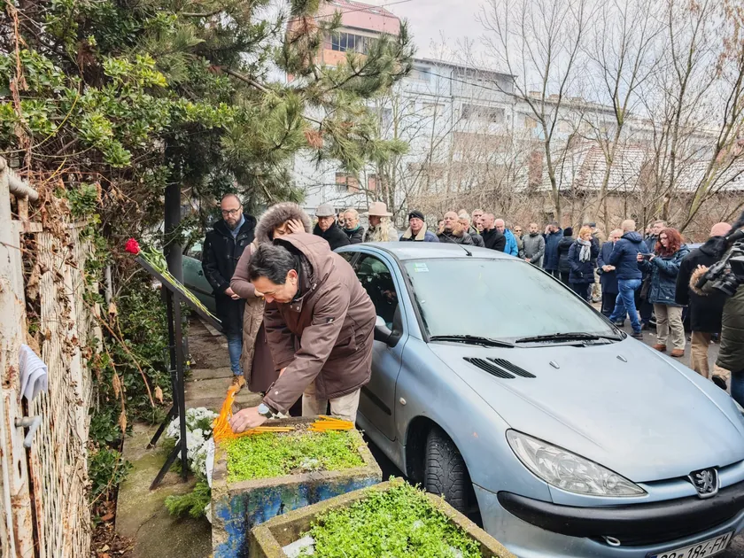 Pomen Oliver Ivanoviću düzenlendi