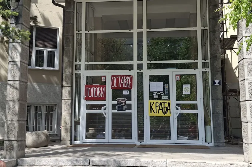Sırbistan Belgrad Tıp Fakültesi'nde öğrenci krizi çözümü için yeni toplantı