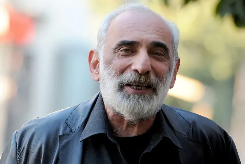 Karadağ'da Veselin Barović vergi kaçakçılığı suçlamasıyla tutuklandı, silahlar ele geçirildi.