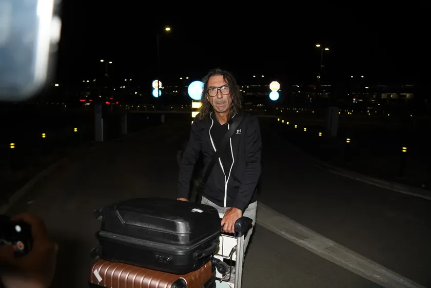 Besteci Goran Ratković Rale'nin kalp ameliyatı olacağı kız arkadaşı Ana Nikolić'in ısrarıyla ortaya çıktı.