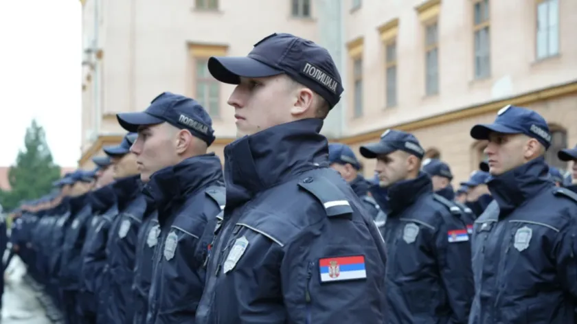 Sırbistan İçişleri Bakanlığı 1.000 Polis Adayı Almak İçin Yarışma Açtı