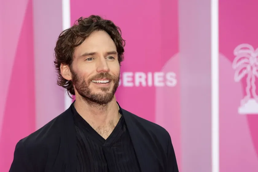 Ünlü Oyuncu Sam Claflin beden dismorfisi yaşadığını ve yüzünü beğenmediğini belirtti.