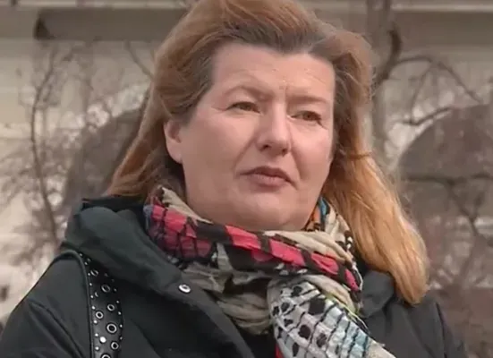 Sırbistan'da 26 Yıllık Gazeteci, Haberine Yayın Yönetmenini Dahil Etmeyi Reddedince İşten Çıkarıldı