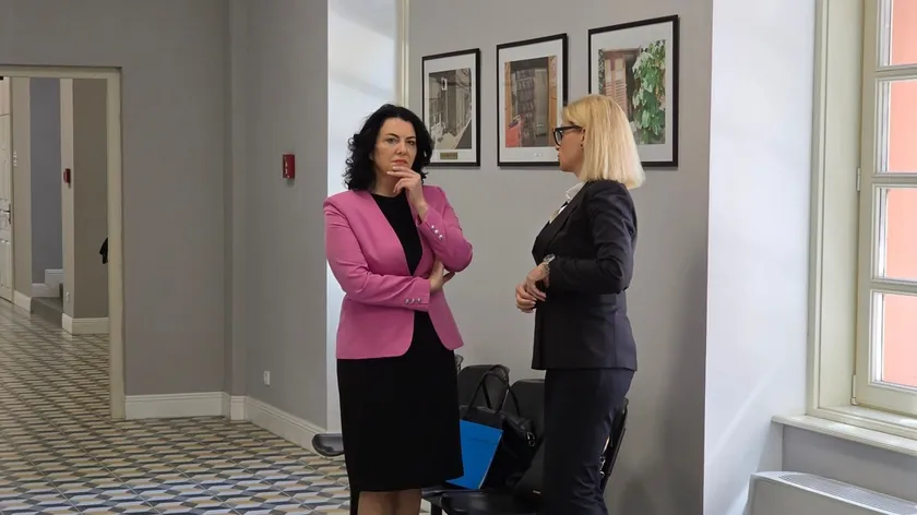Sırbistan eski Niş Belediye Başkanı Dragana Sotirovski'nin yolsuzluk suçlarıyla yargılanması 2 Eylül'de başlayacak.