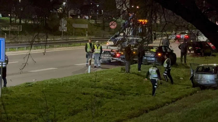 Sırbistan Belgrad Otoyolunda Kaza Nedeniyle Büyük Trafik Sıkışıklığı Yaşandığı Aktarıldı