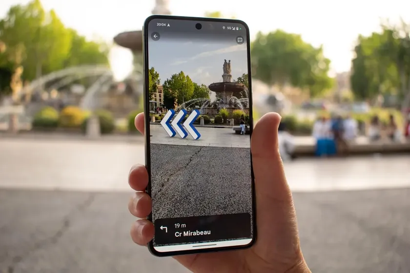 Google Haritalar'a 'Ask Maps' özelliğiyle yapay zeka destekli seyahat planlama geliyor.