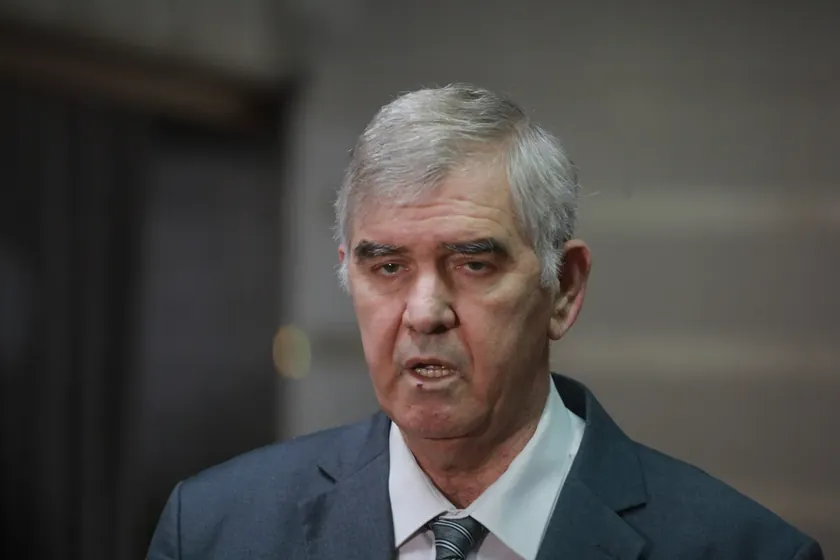 Sırbistan Bakanı Beriša, Arnavutların insan haklarının ihlal edilmediğini bildirdi