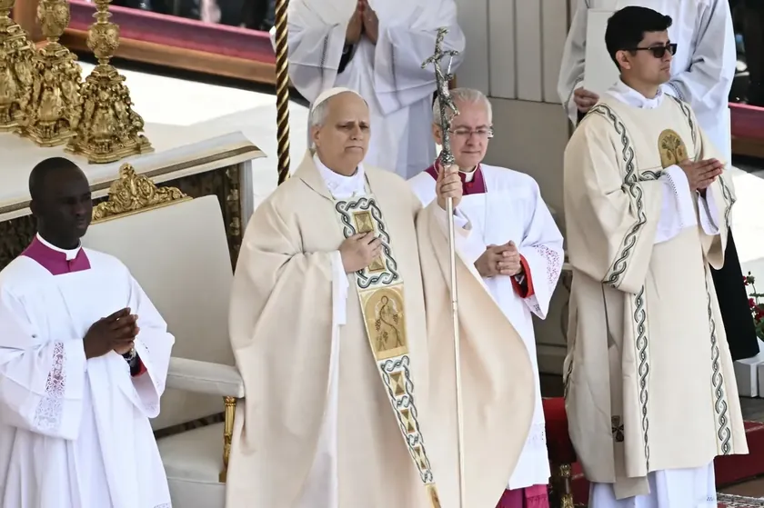 Papa Lav XIV, makine insanlığa tehdit olabilir uyarısında bulundu