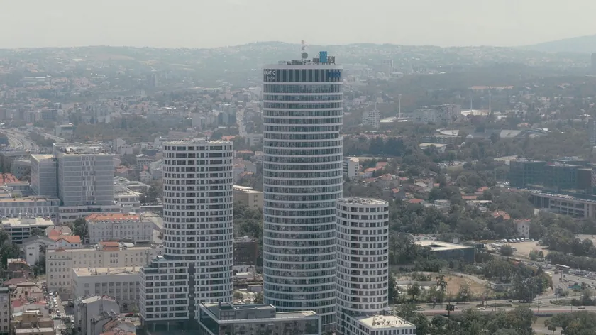 "Svoj na svome" projesi ile 220.000 çözüm sağlandı.
