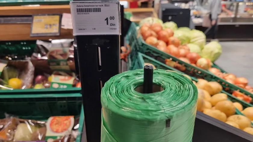 İran'daki Savaş Nedeniyle Plastik Ürün Fiyatları Yükselecek Uzmanlar Uyardı