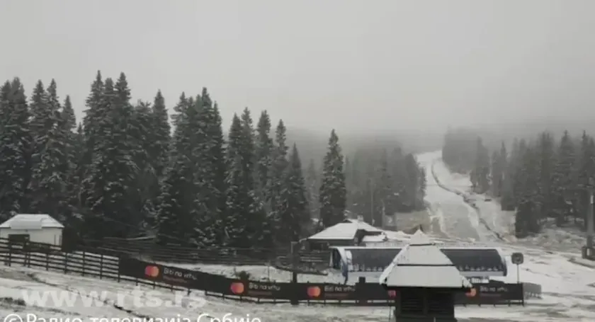 Kopaonik'te buzlanma başladı (VIDEO)