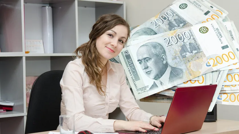 Sırbistan'da 6.000 Dinar Tek Defa Yardım Programına Yüzlerce Bin Kişi Başvurdu