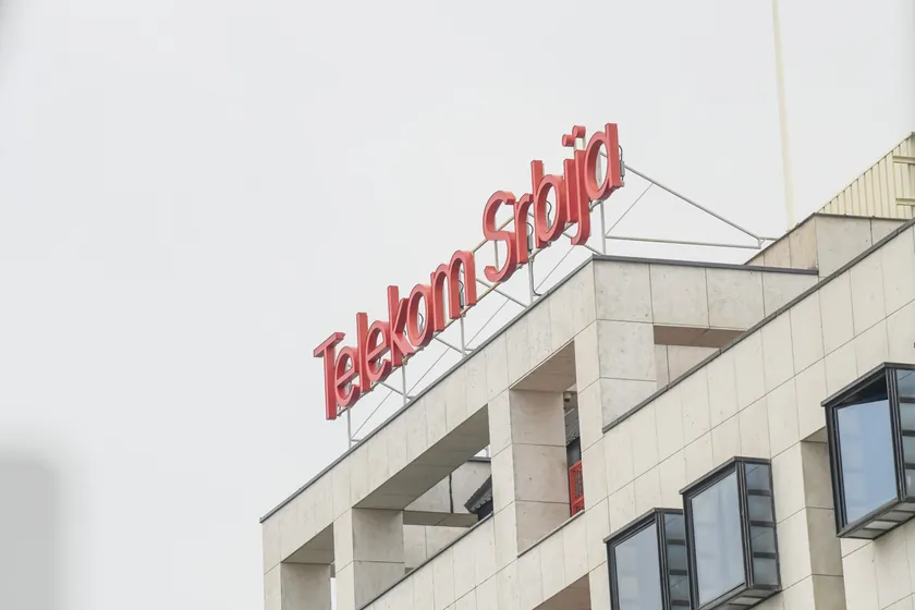 Rejim medyası tek çatı altında: Telekom atakta, iktidar yaklaşan seçimlere hazırlanıyor