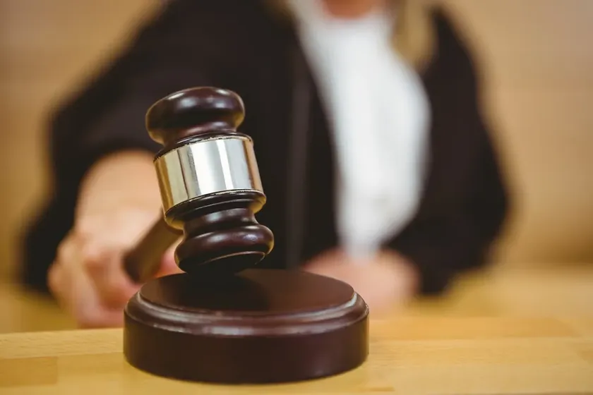 Sırbistan'da 14 Yaşında Bir Çocuk, Babasını Öldürdü