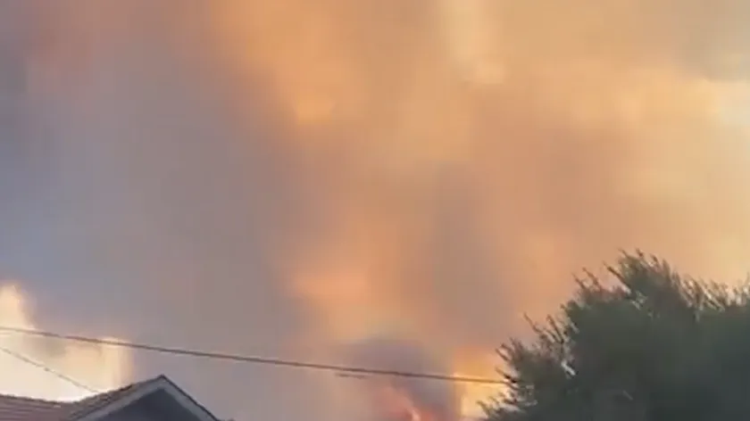 Karadağ'da Apokaliptik Yangınlar Bijela'yı Yutuyor (Video)