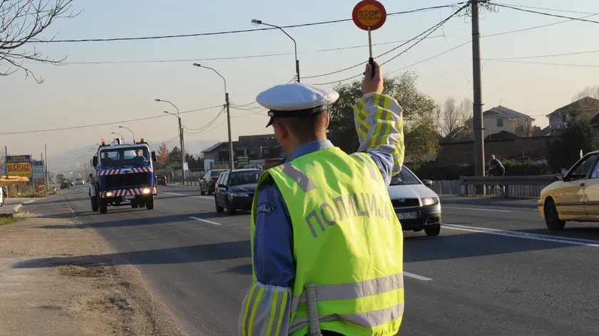 Sırbistan'da polis çevirmesi: 'Neden durdurulduğunuzu biliyor musunuz' sorusuna dikkatli yanıt verin.