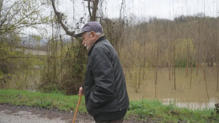Sırbistan Lučani'de Sel Felaketi Nedeniyle Acil Durum İlan Edildi, Yollar Sular Altında Kaldı